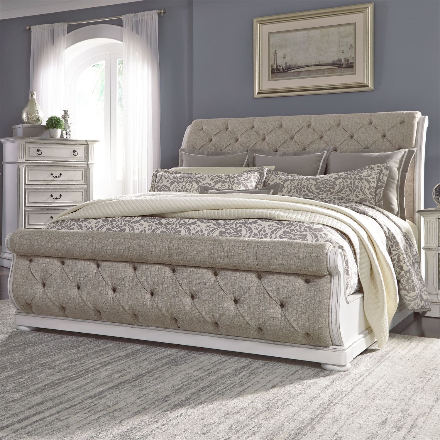 Queen upholstered sleigh bed cheap